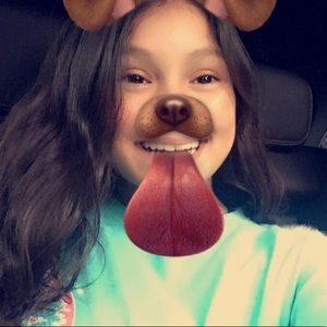 Meet your Posher, Aurora